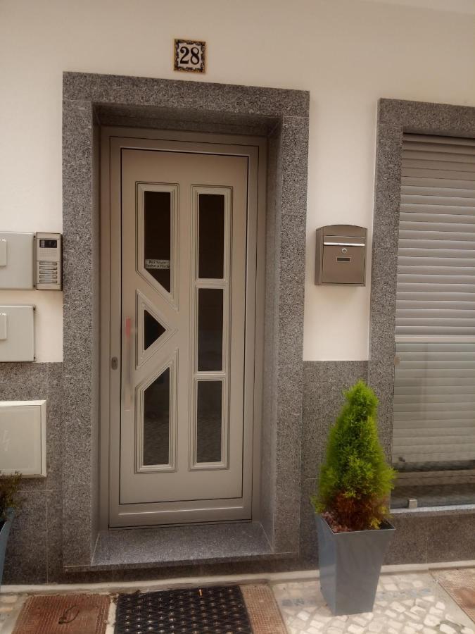 Carla Apartamentos Назаре Екстер'єр фото